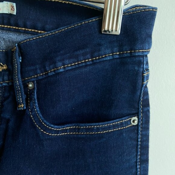 Levis 311 Skinny Shaping Jeans - Picture 4 of 9